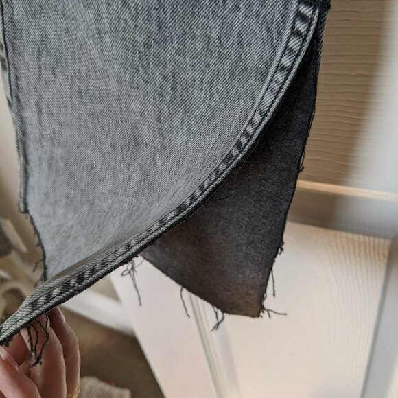 High Waisted Flare Jeans - Picture 2 of 5